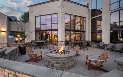 Holiday Inn Resort Lake George - Adirondack Area by IHG