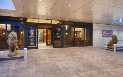 Crowne Plaza Knoxville Downtown University by IHG