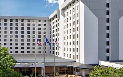 New York LaGuardia Airport Marriott