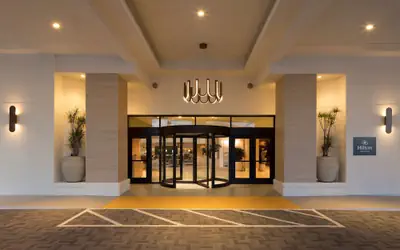 Hilton Santa Monica Hotel & Suites