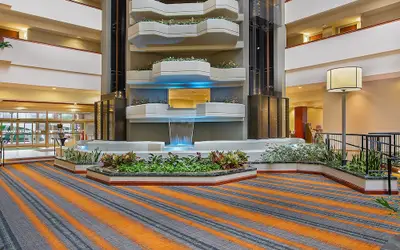 Holiday Inn University Plaza-Bowling Green by IHG