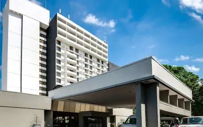 Sonesta Charlotte Lower South End