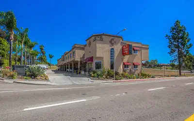 Econo Lodge Inn & Suites Fallbrook Downtown