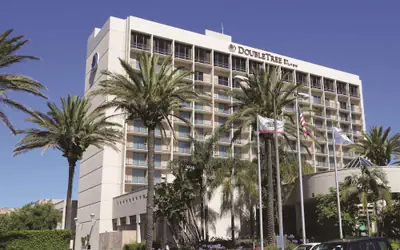 DoubleTree by Hilton Torrance - South Bay