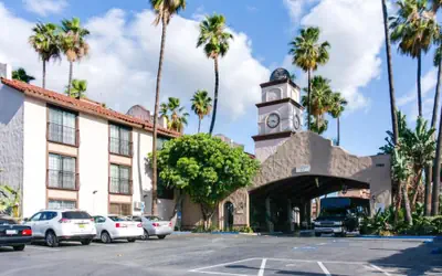 The Buena Park Grand Hotel & Suites