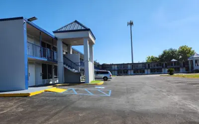 Baymont by Wyndham Lafayette