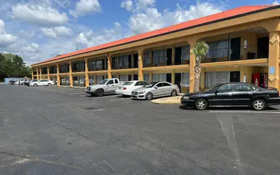 Country Hearth Inn & Suites Cartersville