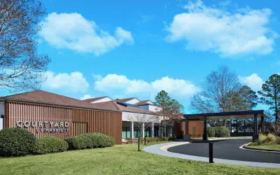 Courtyard by Marriott Huntsville University Drive