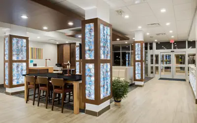 Holiday Inn Express & Suites West Plains Southwest by IHG