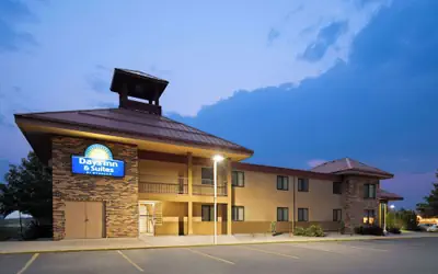 Days Inn & Suites by Wyndham Bozeman