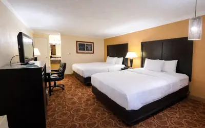 Sturgis Lodge & Suites, Travelodge by Wyndham