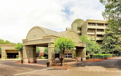 DoubleTree by Hilton Atlanta Windy Hill Ballpark