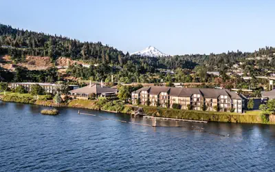 Best Western Plus Hood River Inn