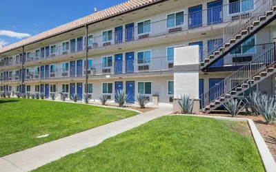 Motel 6 Escondido, CA