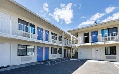 Motel 6 Carson City, NV