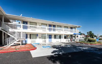 Motel 6 Sparks, NV - Airport - Sparks