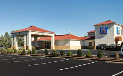 Motel 6 Shepherdsville, KY – Louisville South