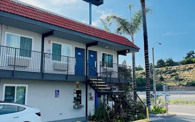 Motel 6 La Mesa, CA - San Diego