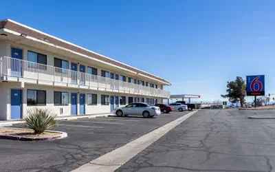 Motel 6 Mojave, CA