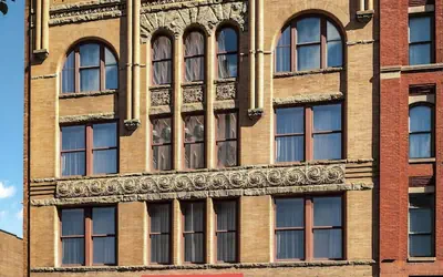 The Louie, A Davenport Hotel, Autograph Collection®