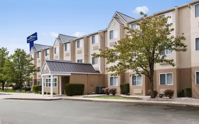 Microtel Inn by Wyndham Louisville East