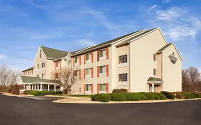 Country Inn & Suites by Radisson, Clinton, IA