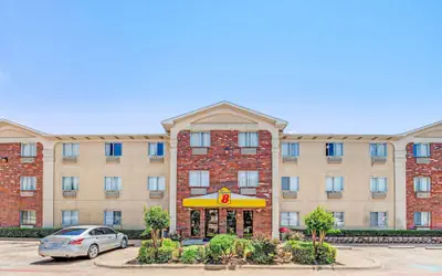 Super 8 by Wyndham McKinney/Plano Area