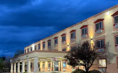 SureStay by Best Western Albuquerque East I-40