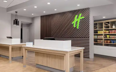 Holiday Inn Hotel & Suites Des Moines - Northwest by IHG