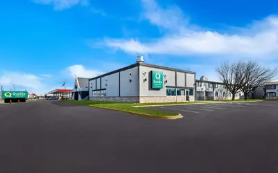 Quality Inn & Suites Council Bluffs - Omaha East