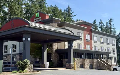 Holiday Inn Express Portland South-Lake Oswego by IHG