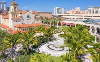 DoubleTree by Hilton Hotel West Palm Beach Airport