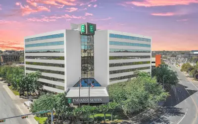 Embassy Suites by Hilton Austin Downtown South Congress