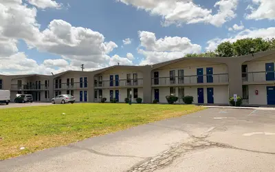 Motel 6 Lexington, KY - Airport