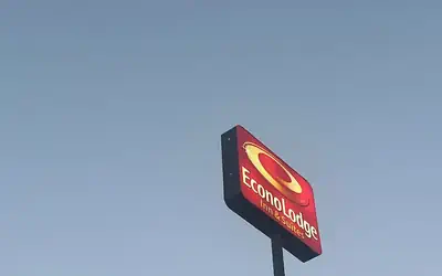 Econo Lodge Inn & Suites Murfreesboro Shopping District