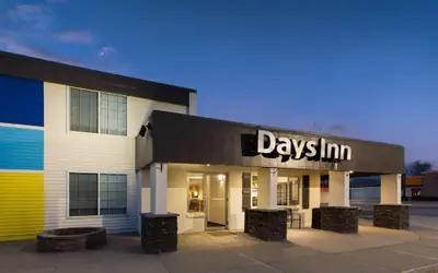 Days Inn by Wyndham Pierre