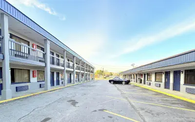 OYO Hotel Williamston