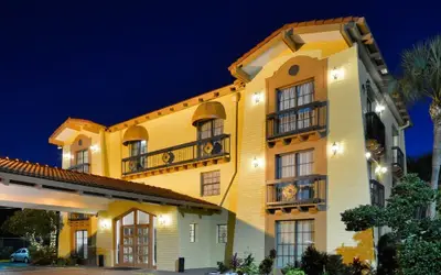 Rodeway Inn Near Ybor City - Casino