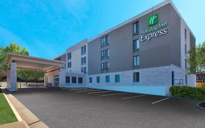 Holiday Inn Express Fairfax - Arlington Boulevard by IHG