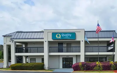 Quality Inn near Six Flags