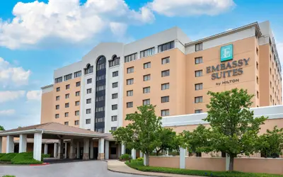 Embassy Suites by Hilton Kansas City International Airport