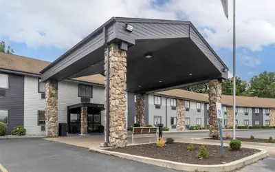 Best Western Fremont/Angola I-80/90 Toll Road