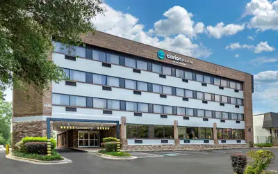 Clarion Pointe Raleigh Midtown