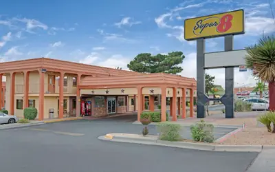 Super 8 by Wyndham El Paso Airport