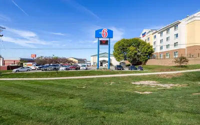 Motel 6 Cedar Rapids, IA - Airport