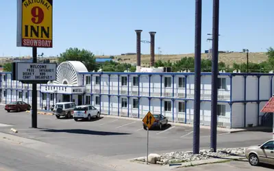 National 9 Casper - Showboat