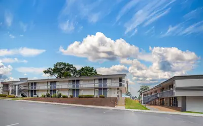 Clarion Pointe Morrow - Atlanta South