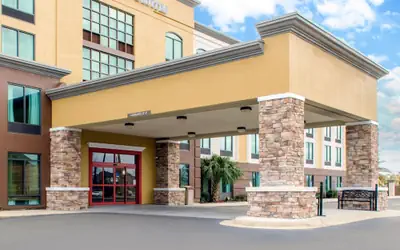 Comfort Inn & Suites Biloxi - D'Iberville