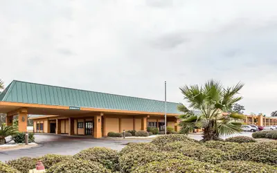 Quality Inn Savannah Midtown