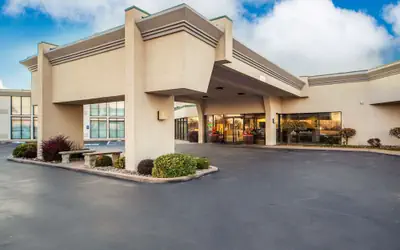 Quality Inn and Conference Center I-80 Grand Island